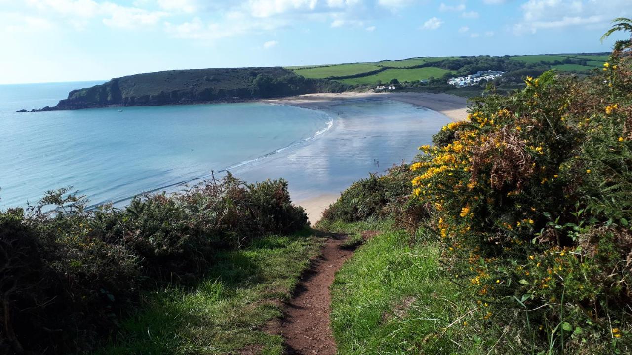 A Beach Holiday In Pembrokeshire Exterior photo