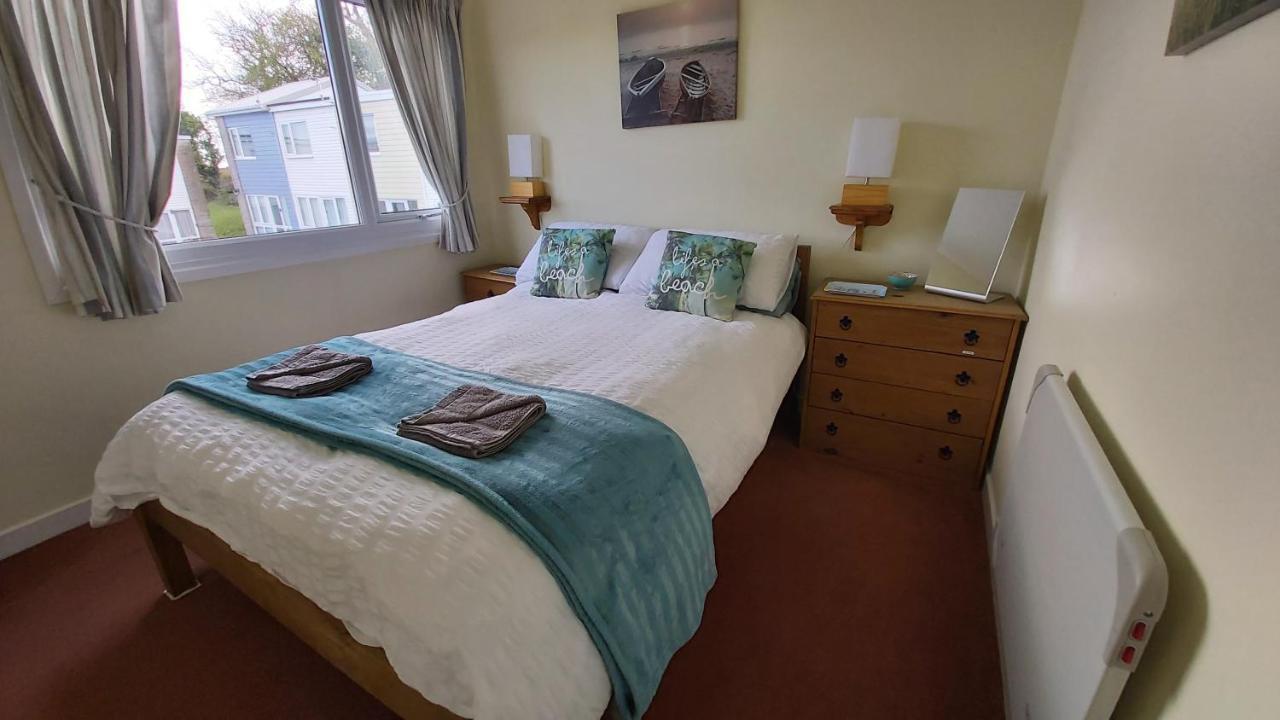 A Beach Holiday In Pembrokeshire Exterior photo