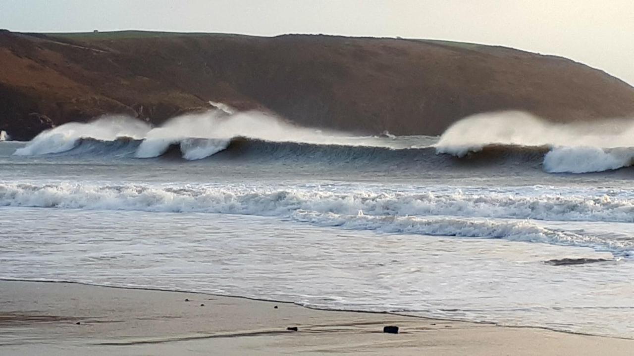 A Beach Holiday In Pembrokeshire Exterior photo